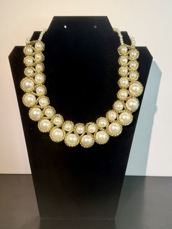 Chico's Jewelry - Chico's Faux Pearl Twisted Rope Caged Gold Tone Bib Statement Necklace Hangtag